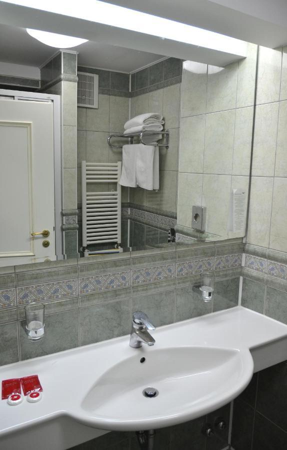 Hotel Iadolina Stana de Vale Eksteriør bilde