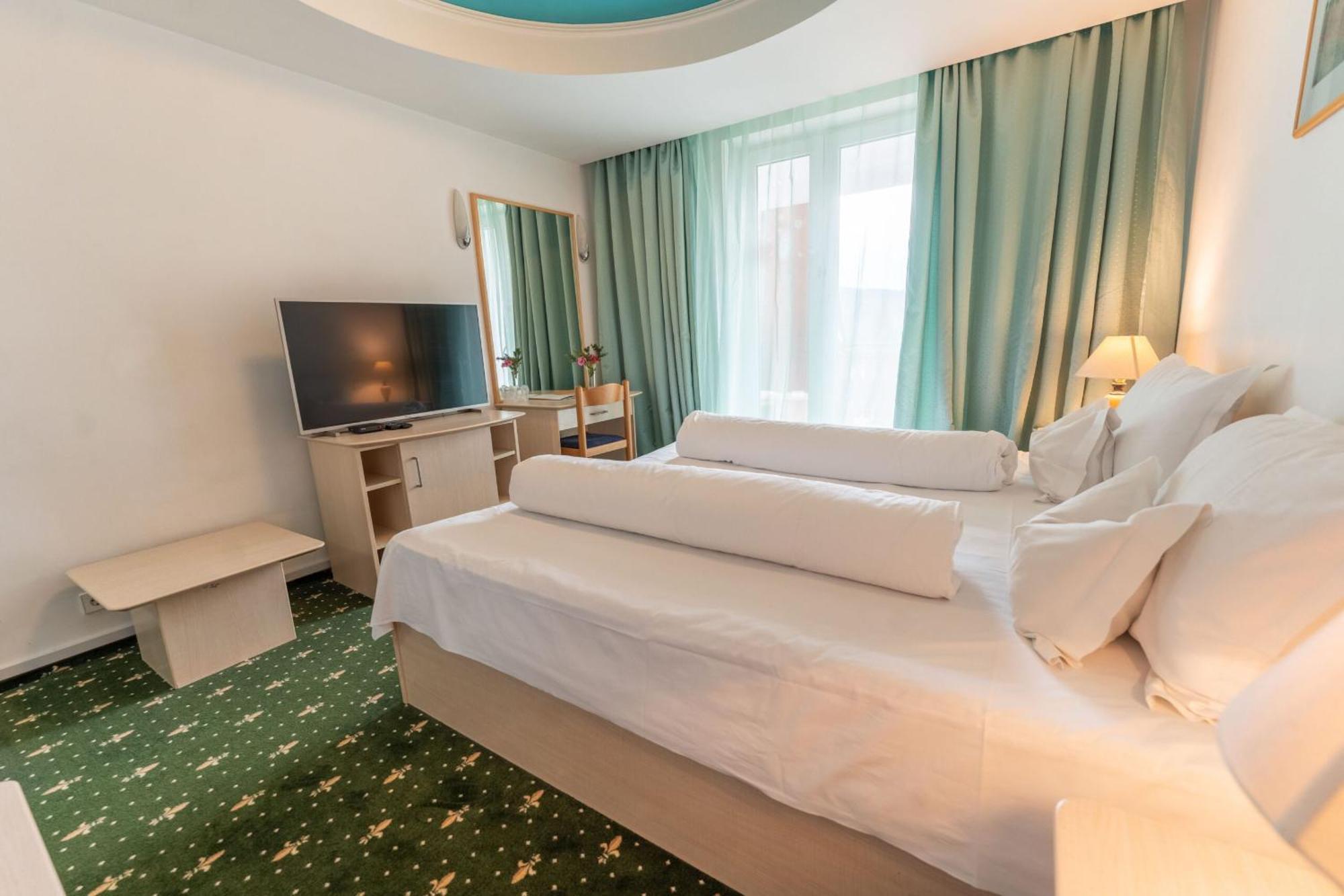 Hotel Iadolina Stana de Vale Eksteriør bilde